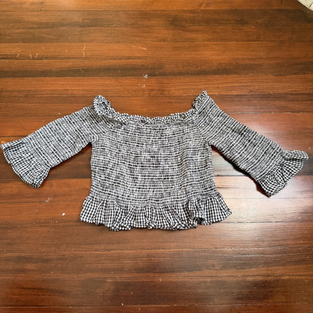 American Eagle Cropped Off the Shoulder Top